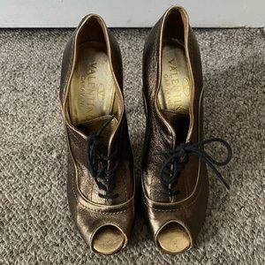 Valentino  gold peep toe tie up bootie size 7